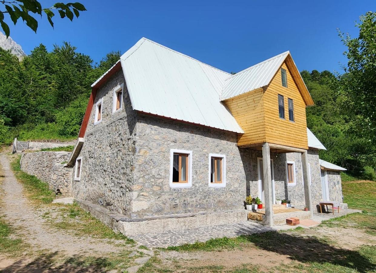 Maison d'hôtes Mountain Vista Shkafi Theth